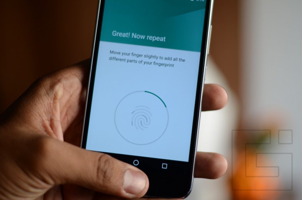 How to Setup the Fingerprint Sensor on Moto G5 Plus