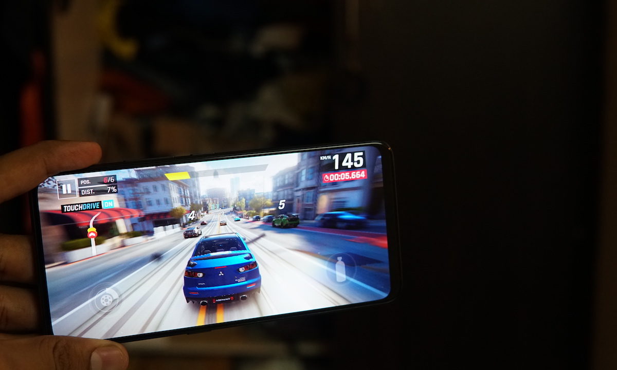 how to perform 360 in asphalt 9