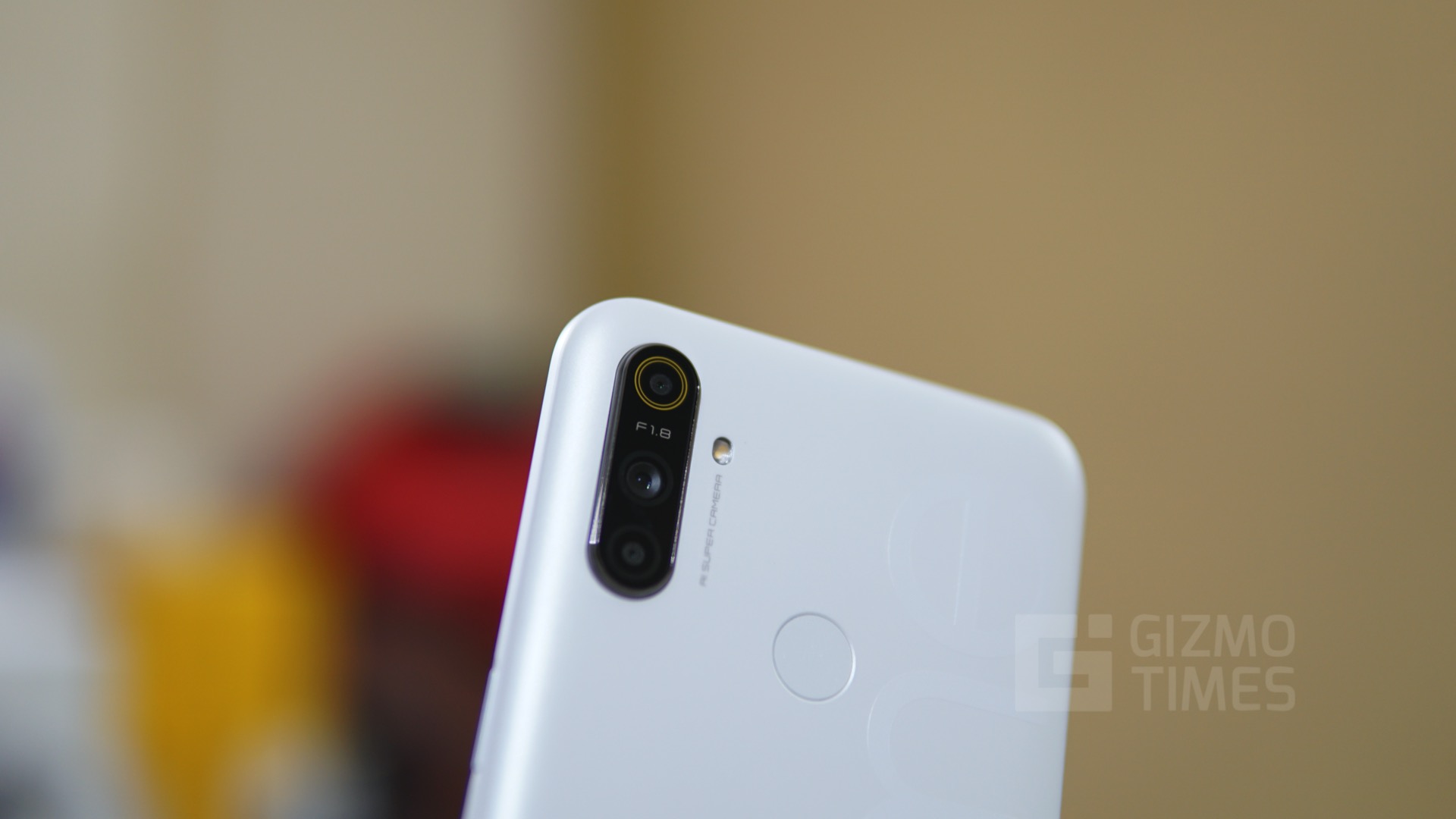 realme narzo 10 camera megapixel